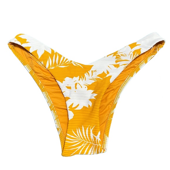 Seafolly Wild Tropics V High Cut Rio Bikini Bottom in Amber NEW Size US 8 - Picture 2 of 15